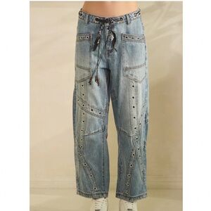 Oli & Hali Light Wash Cropped Wide-Leg Jeans with Grommet Detail